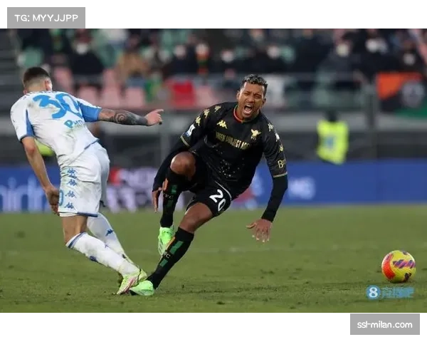 莱比锡中场格鲁达替补登场远射救主展现战术价值